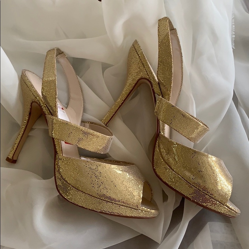 Gold sequence platforms!